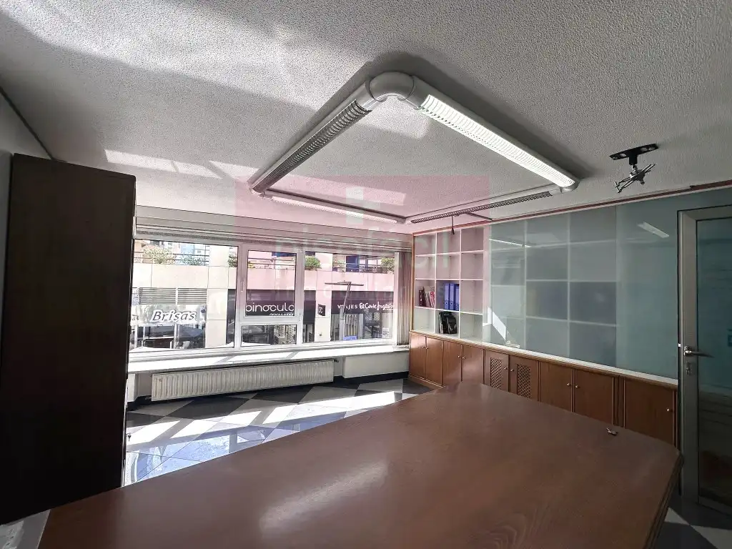 Büro zur Miete in Lugo