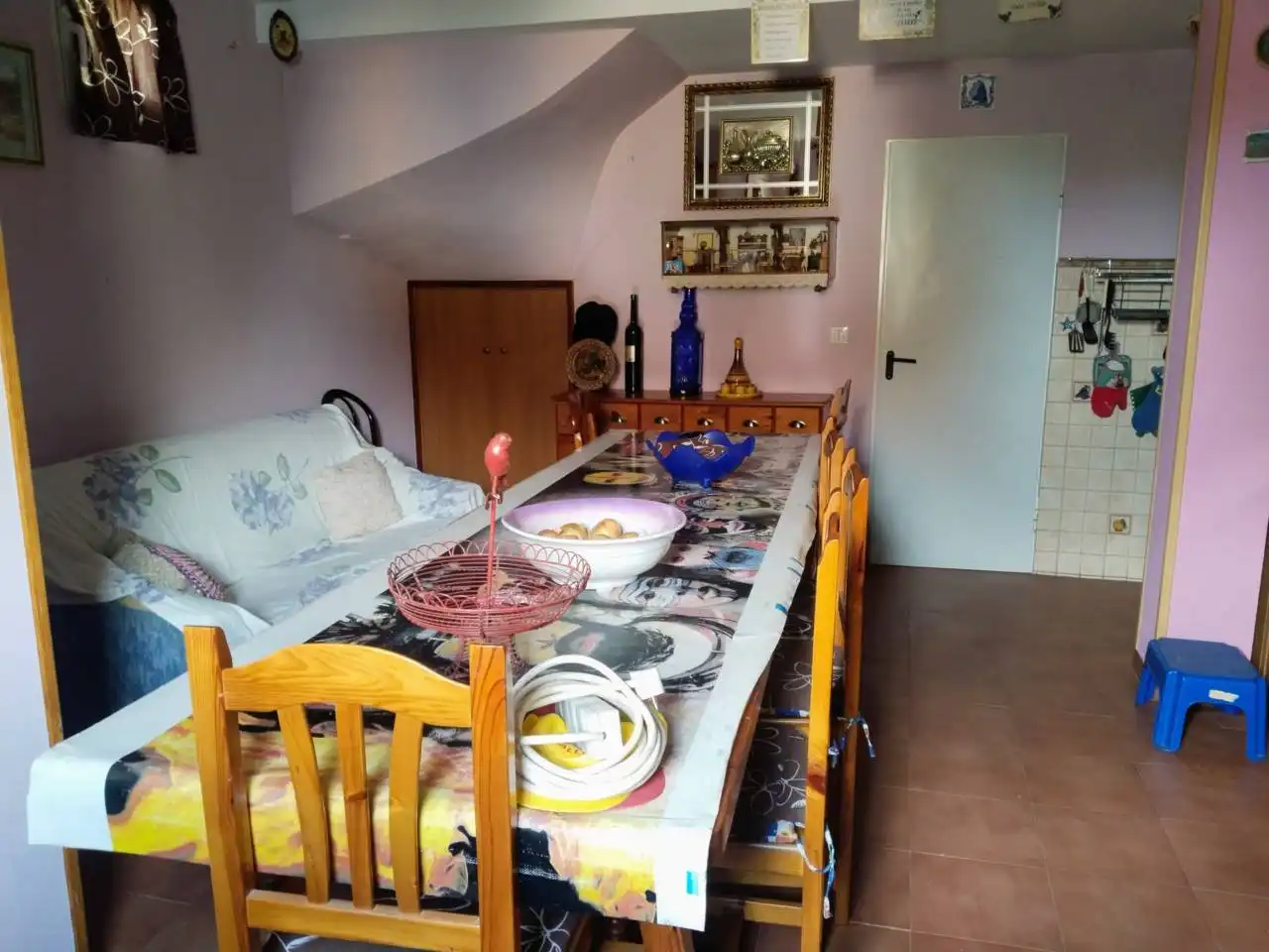 Menjador de Casa o xalet en venda en Villariezo amb Calefacció, Jardí privat i Parquet