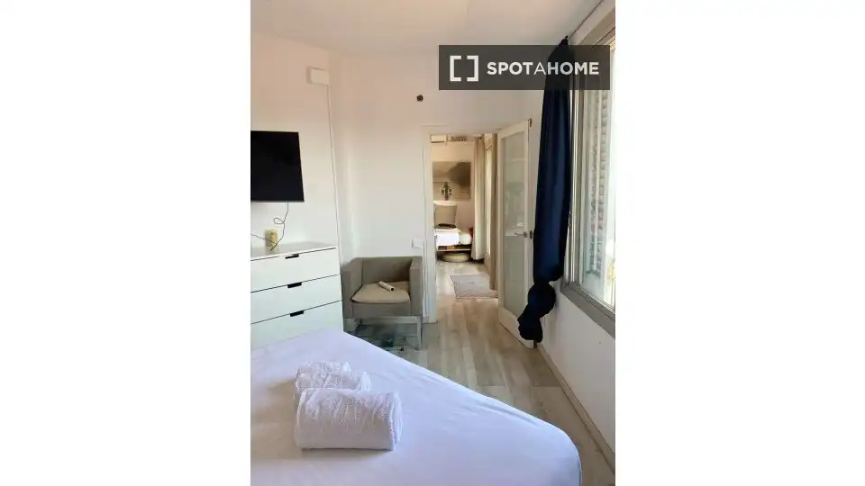 Flat with terrace to rent in Eixample, imagen 16
