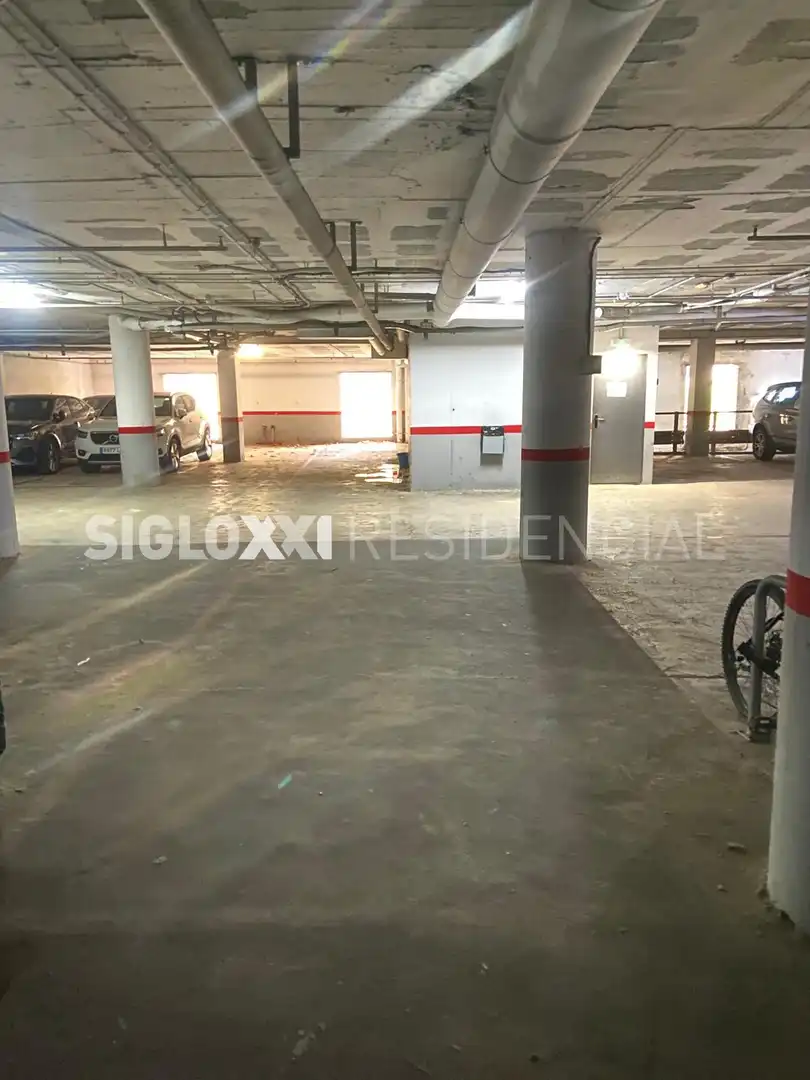 Parkplatz von Garage zum Verkauf in Barcelona