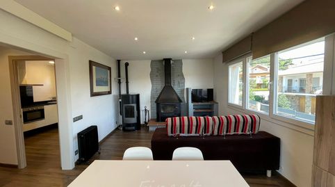 Piso de cuatro habitaciones completamente reformado en venta en Moià