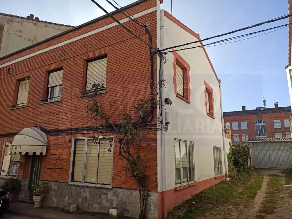 Exterior view of Houses for sale in Baños de Río Tobía  with Private garden, Swimming Pool and Balcony