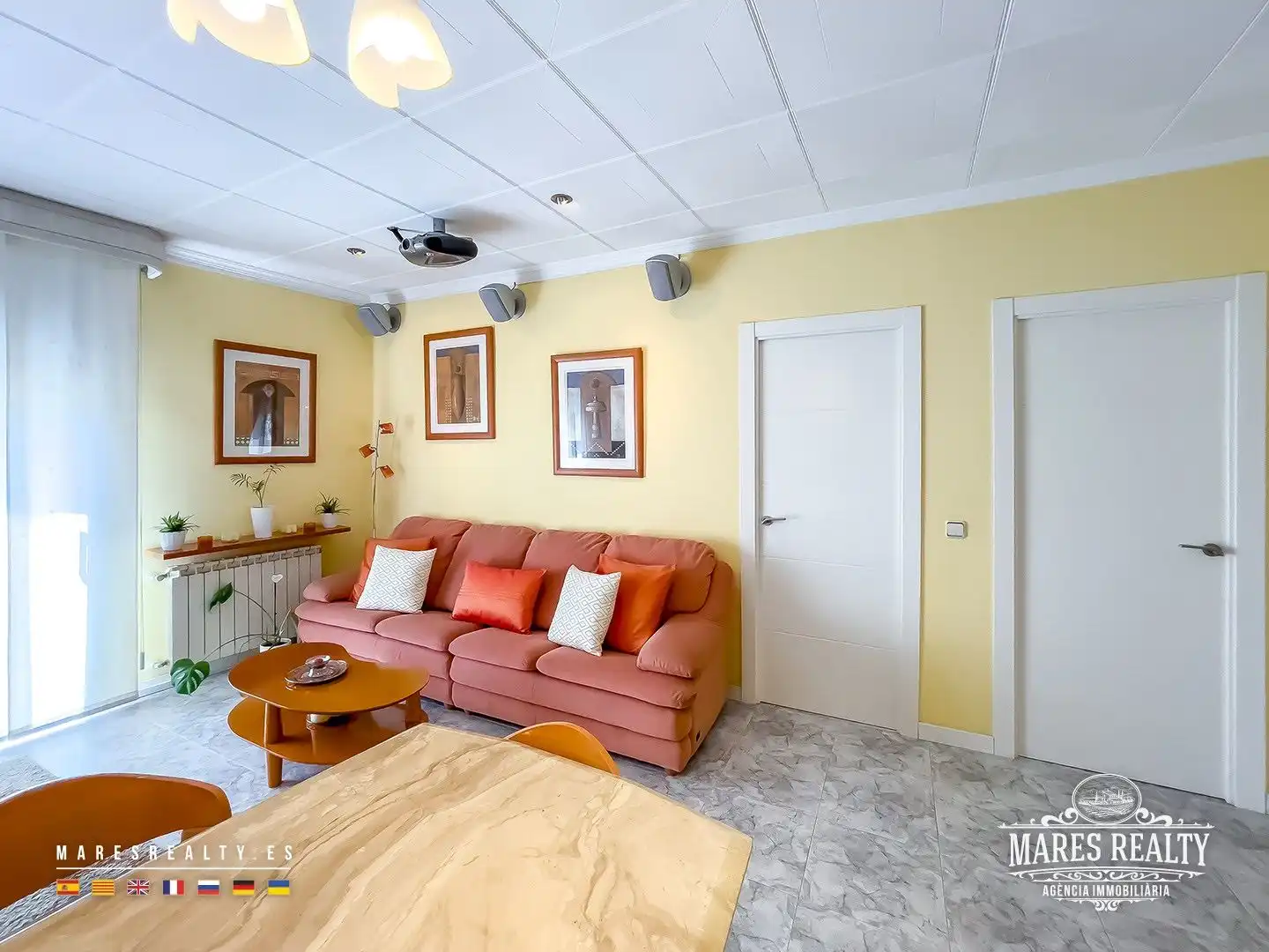 Sala d'estar de Casa adosada en venda en Lloret de Mar amb Aire condicionat, Calefacció i Traster