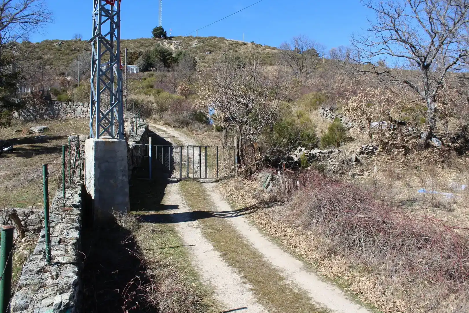Land for sale in Peguerinos