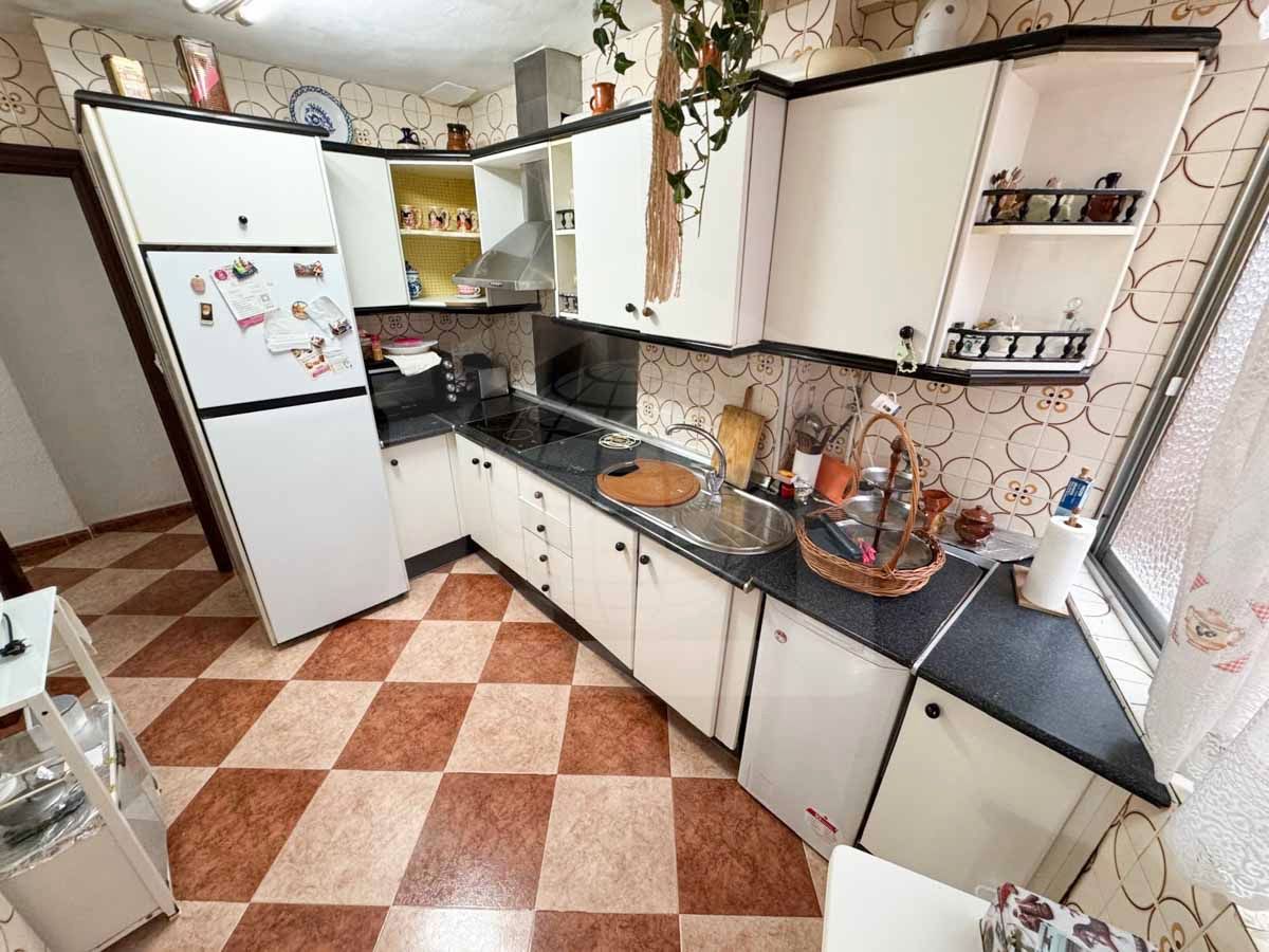 Cuina de Pis en venda en Málaga Capital amb Terrassa
