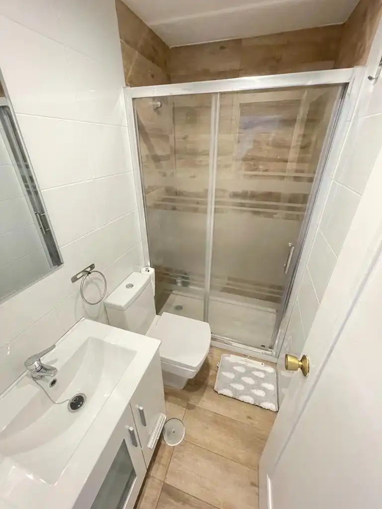 Bathroom of Apartments for rent in Fuengirola  with Air Conditioner, Heating and Private garden