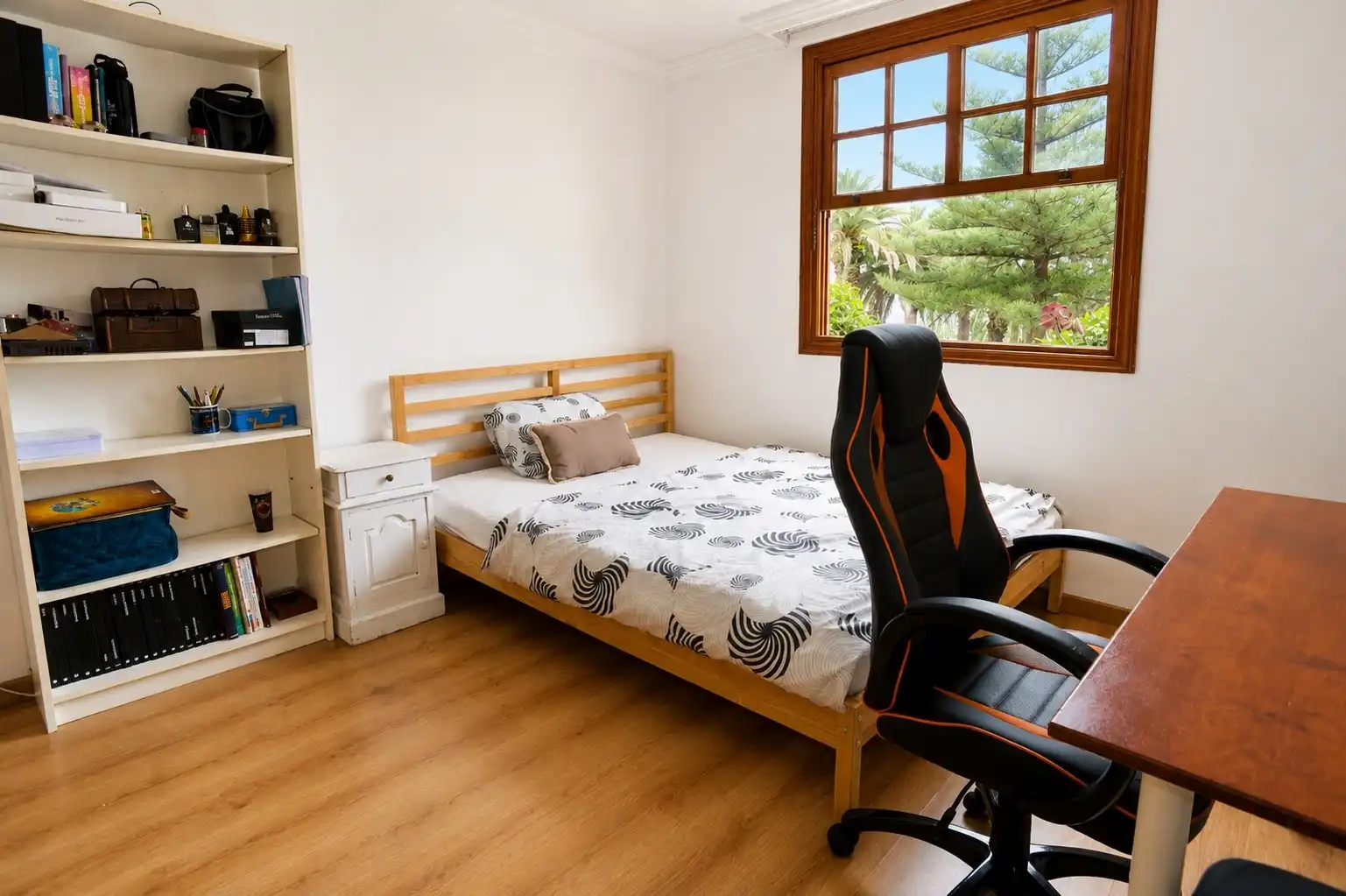 Bedroom of Flat for sale in La Orotava  with Terrace, Storage room and Balcony