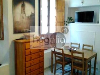 Living room of Planta baja to rent in  Sevilla Capital  with Air Conditioner and Furnished