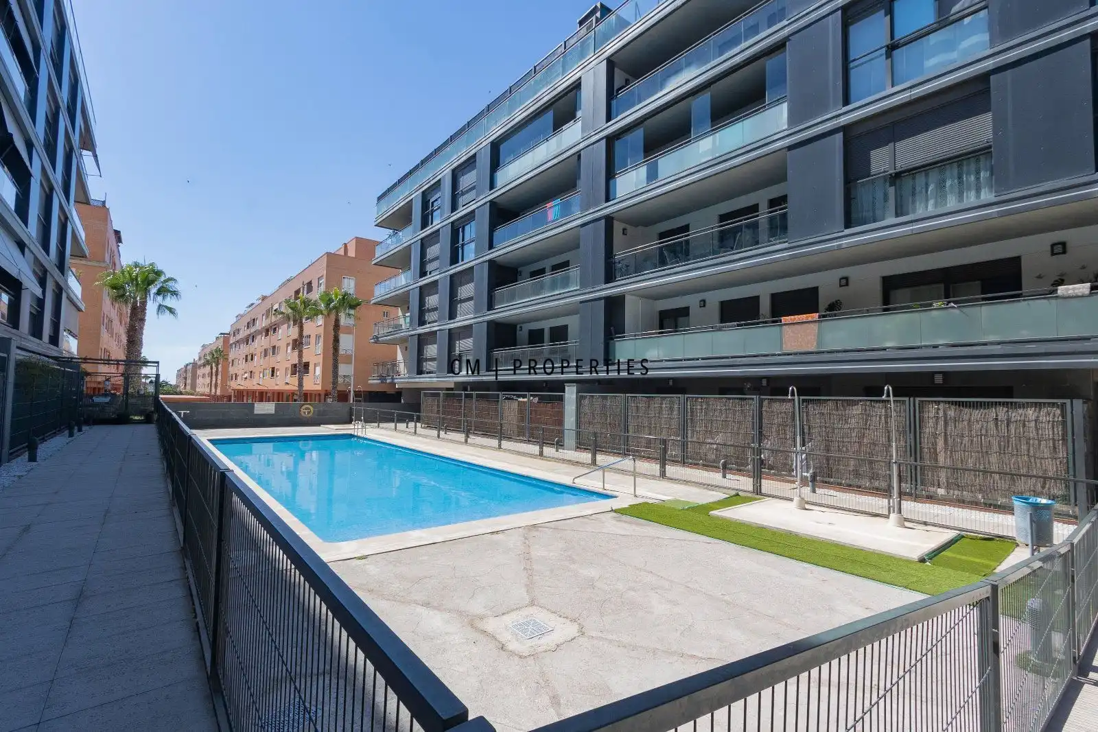 Piscina de Ático de alquiler en Sagunto / Sagunt con Calefacción, Terraza y Trastero
