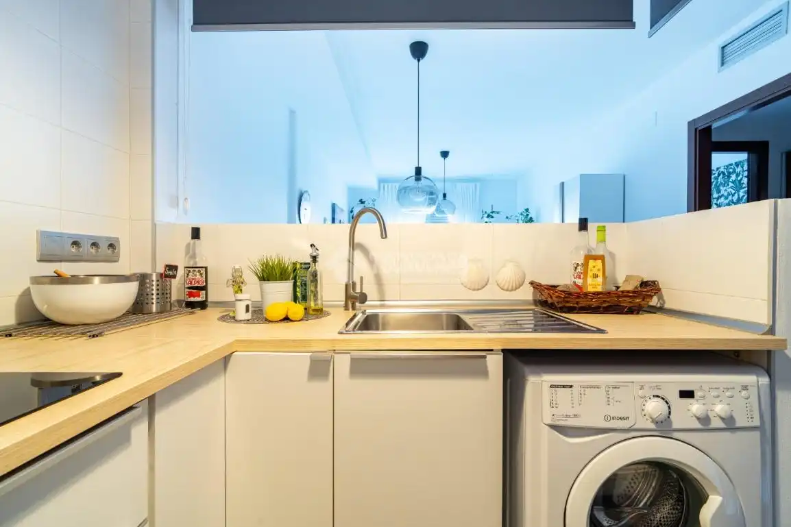 Kitchen of Flat for sale in Granada  with Air Conditioner, Heating and Terrace