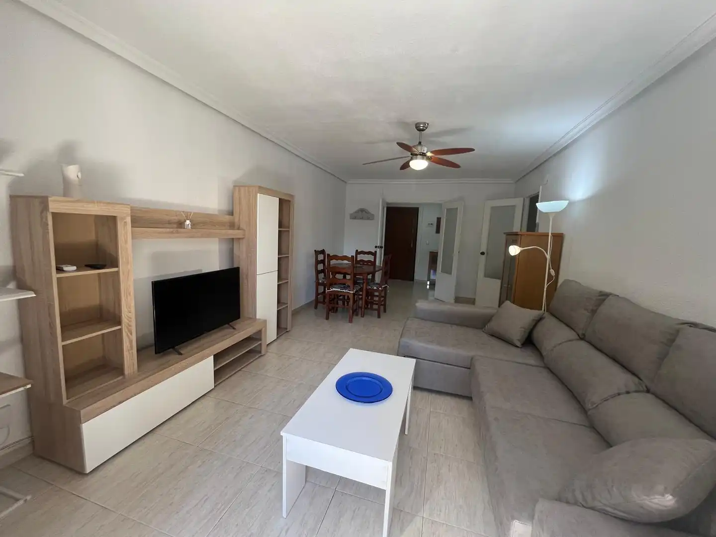 Living room of Flat for rent in Cartagena  with Air Conditioner, Furnished and Balcony