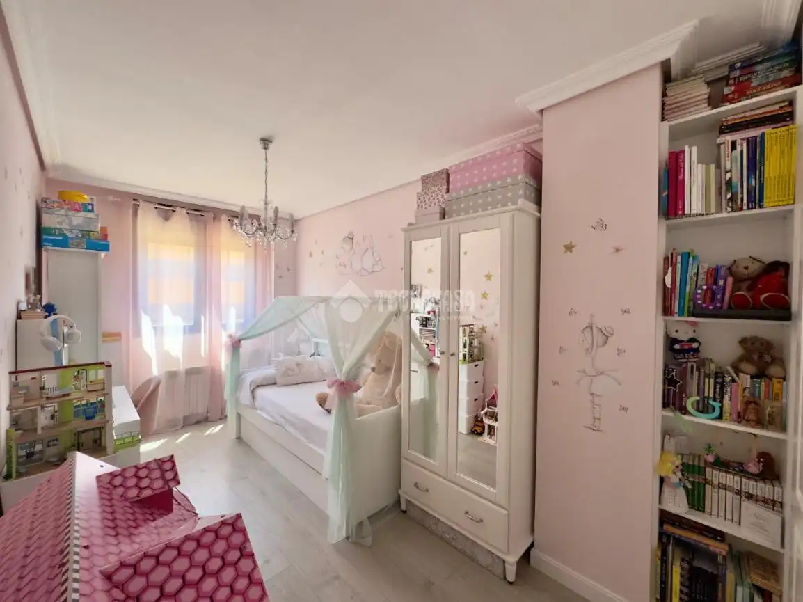 Habitación de Piso en venta en Las Rozas de Madrid con Aire acondicionado, Calefacción y Terraza