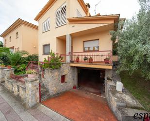 Exterior view of House or chalet for sale in Girona Capital  with Air Conditioner, Heating and Terrace