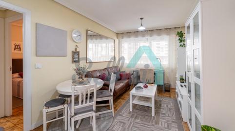 Photo 2 of Flat for rent in Muñoz Degraín, Auditorio - Seminario - Parque de Invierno, Oviedo