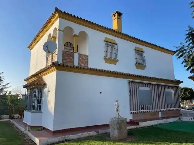 Casa o xalet en venda a Las Lagunas - Campano