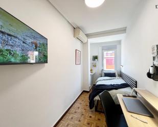 Bedroom of Apartment to share in  Madrid Capital