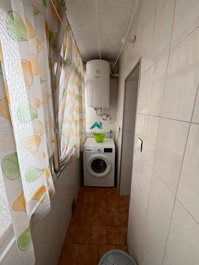 Bathroom of Flat for rent in Jaén  with Air Conditioner, Terrace and Furnished