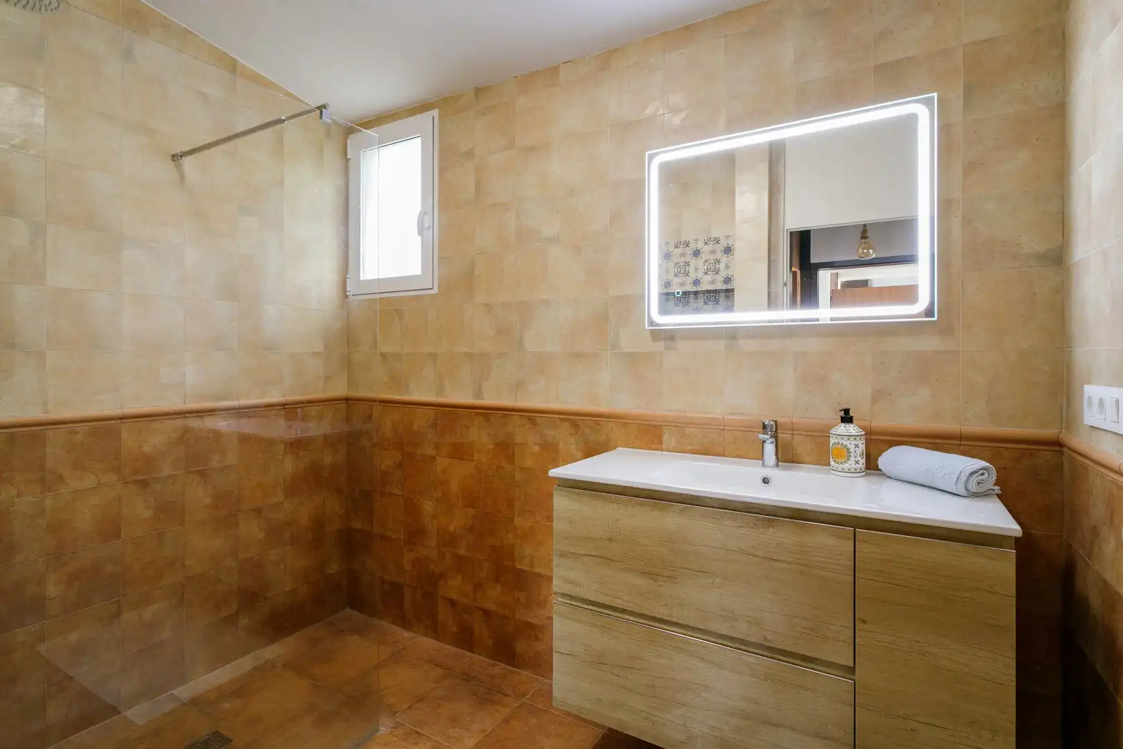 Bathroom of Houses for sale in El Campello  with Air Conditioner, Private garden and Terrace