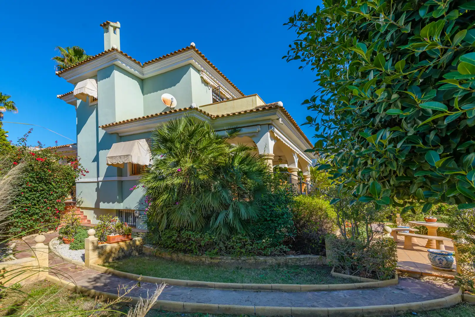 Casa o chalet en venta en Carrer del Vespre, 2, Bonalba - Cotoveta