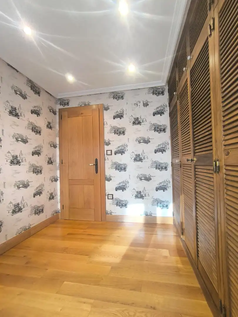 Habitación de Piso en venta en Portugalete con Calefacción, Trastero y Amueblado