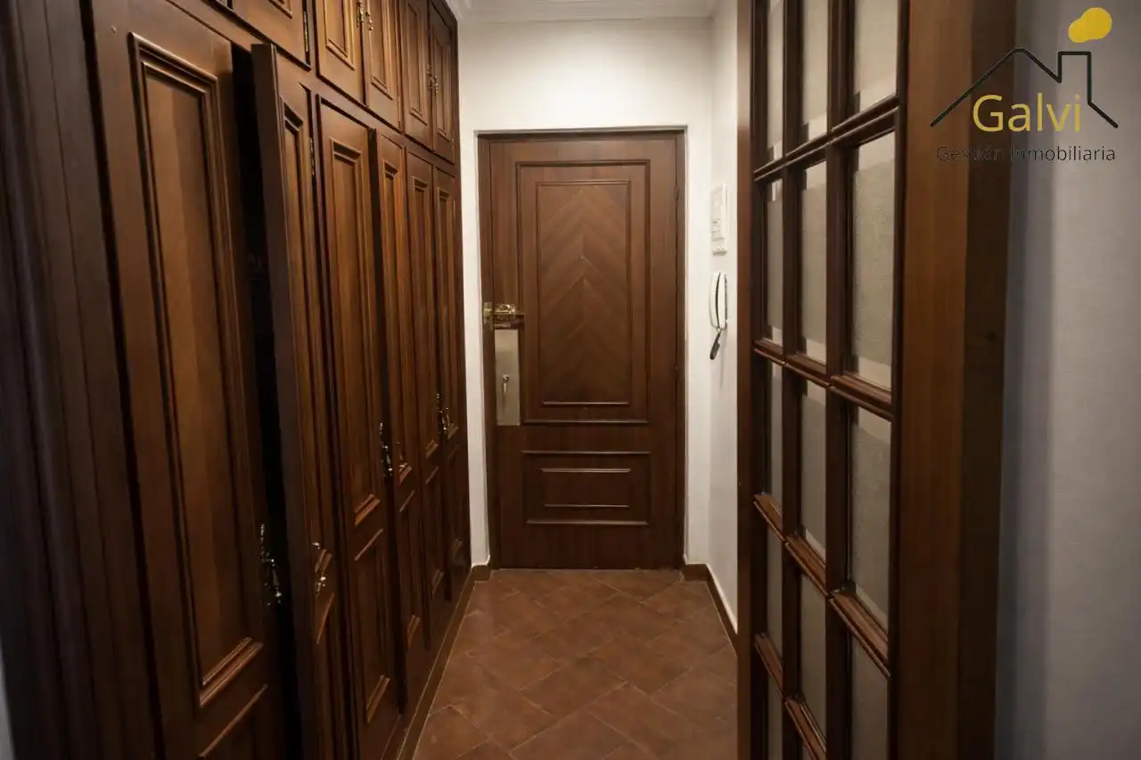 Planta baja en venta en Mugardos con Calefacción