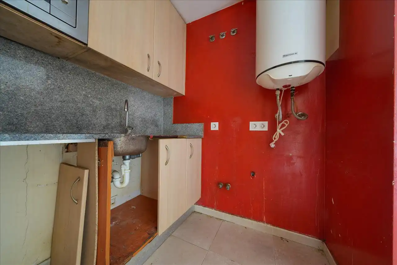 Cocina de Piso en venta en Celrà con Balcón