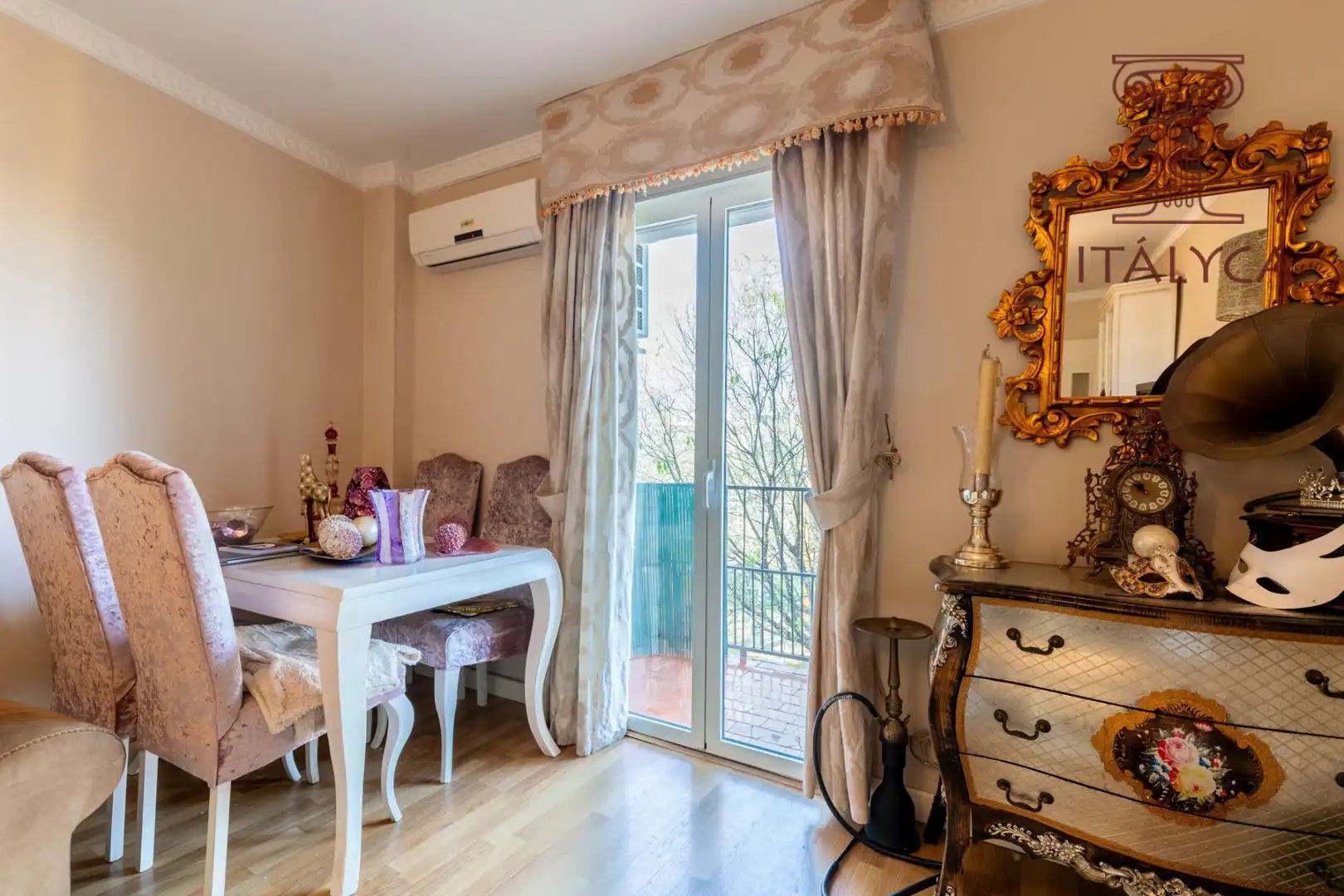 Terraza de Piso en venta en  Sevilla Capital con Aire acondicionado, Calefacción y Terraza