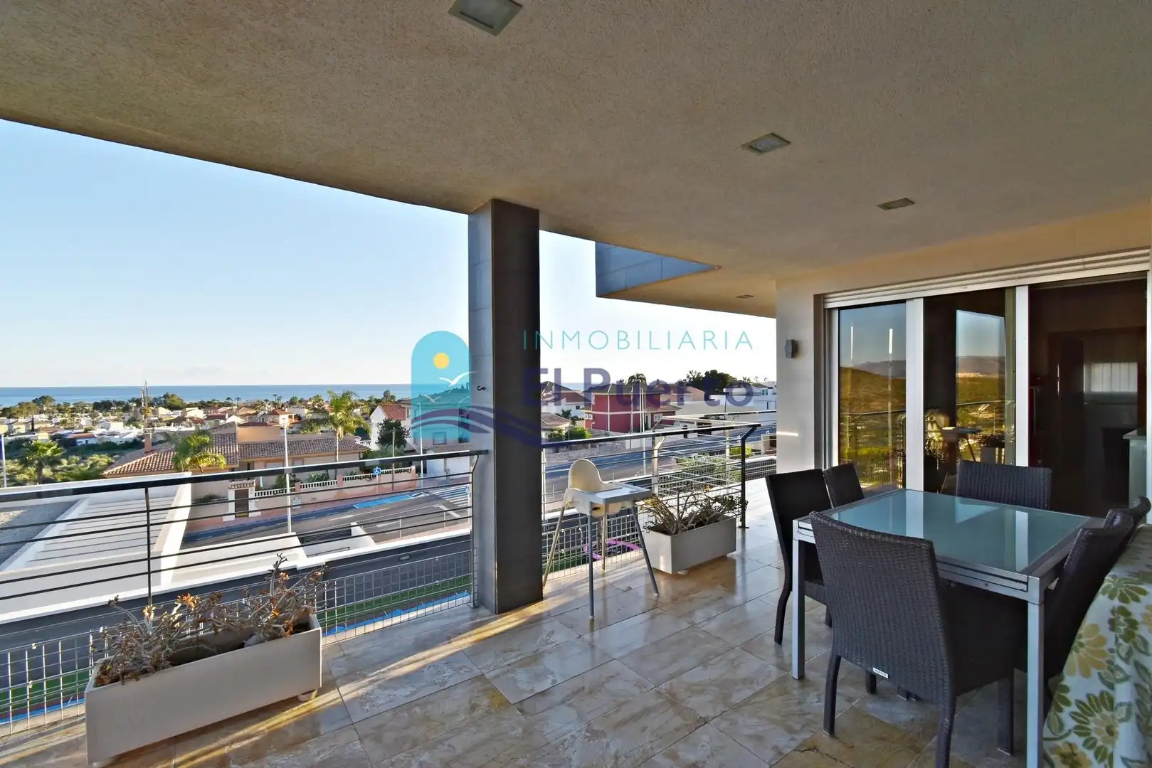 Vista exterior de Casa o xalet en venda en Mazarrón amb Aire condicionat, Calefacció i Jardí privat