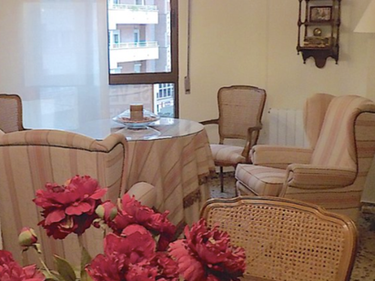 Living room of Flat for sale in Elda  with Air Conditioner and Furnished