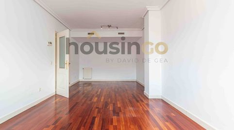 Photo 4 of Flat for rent in Ana de Austria, Sanchinarro, Madrid Capital