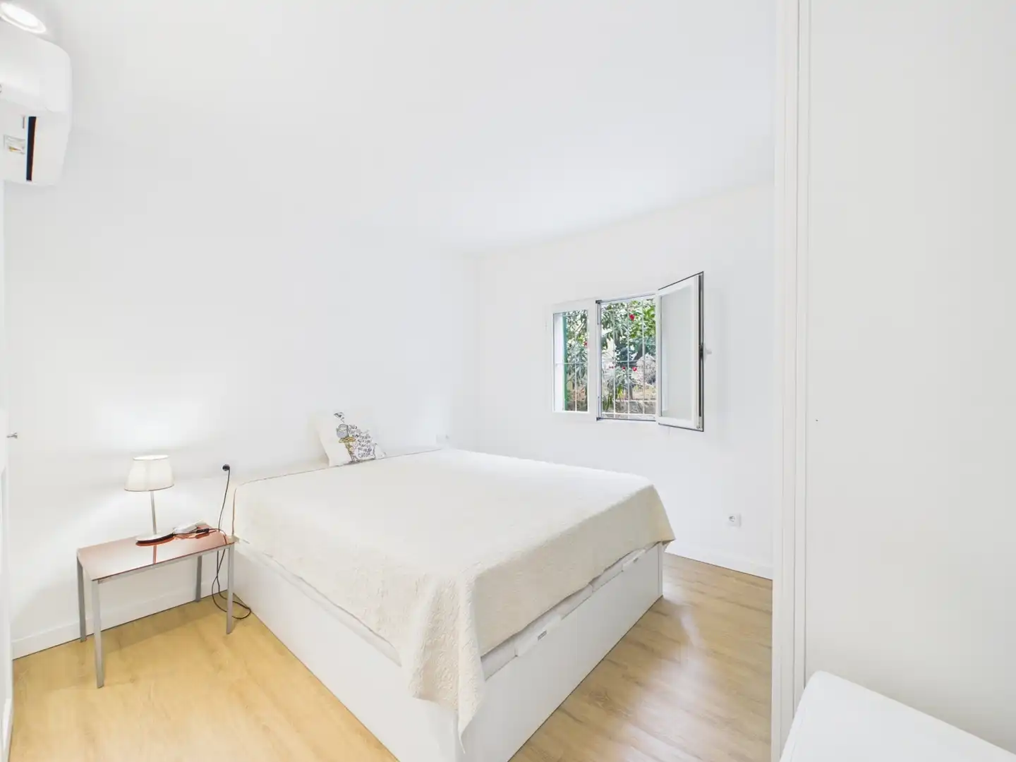 Schlafzimmer von Erdgeschoss zur Miete in  Palma de Mallorca mit Möbliert
