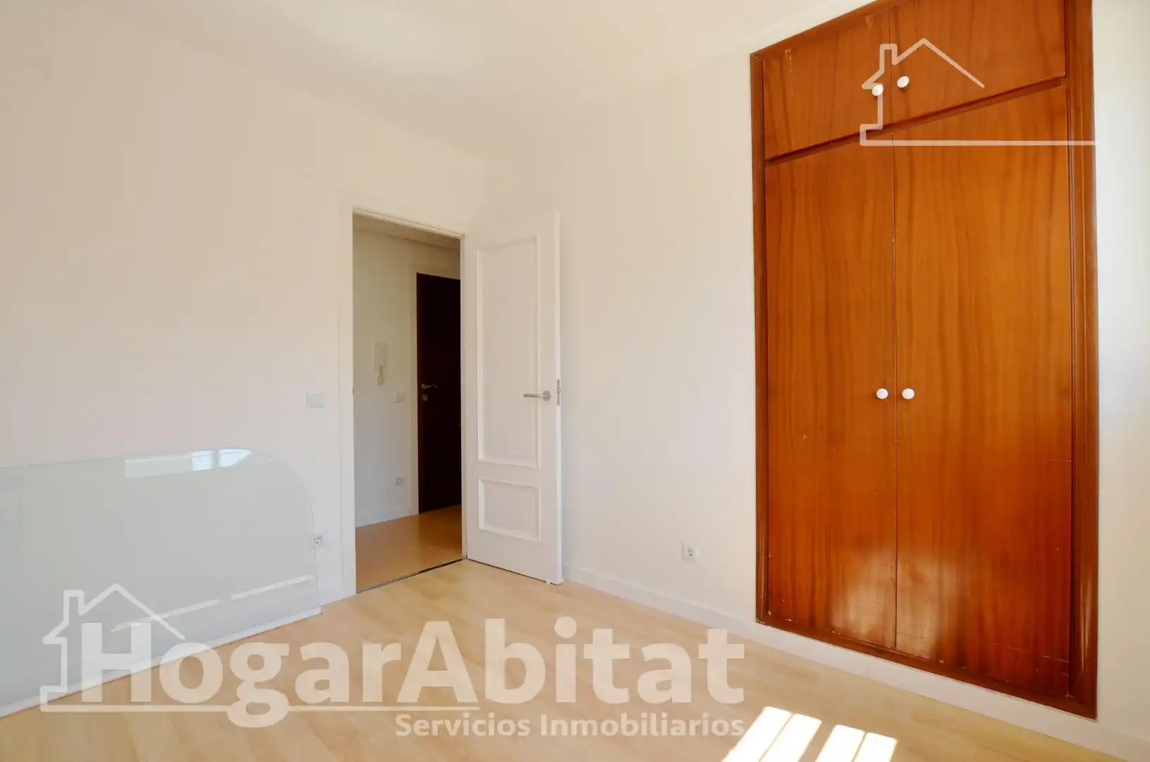 Bedroom of Flat for sale in Gandia  with Parquet flooring and Balcony