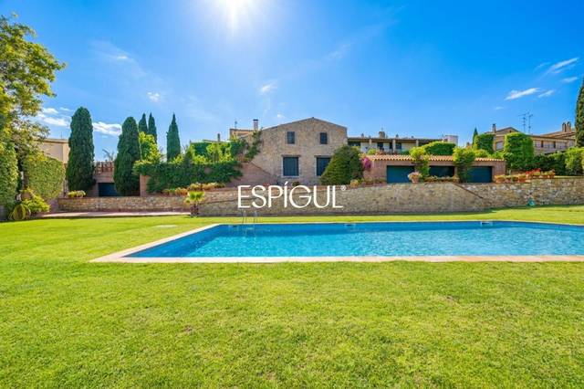 Casa adosada en Venta en Mas Xargai, 6 en Albons