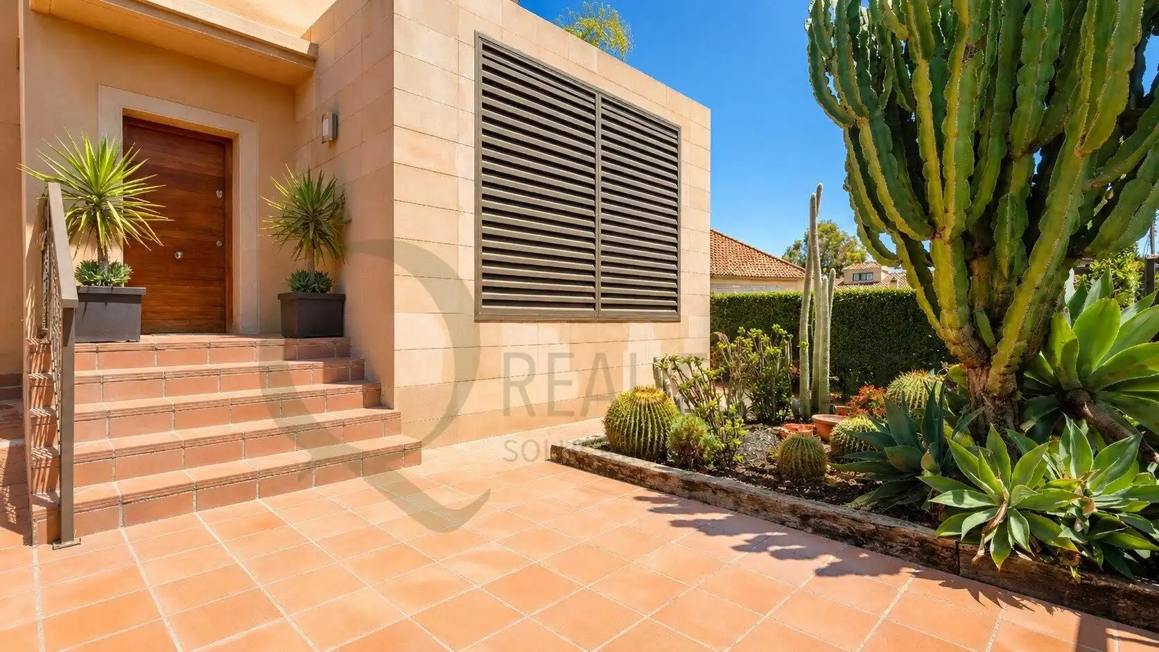 Vista exterior de Casa o xalet en venda en Mutxamel amb Aire condicionat, Calefacció i Jardí privat