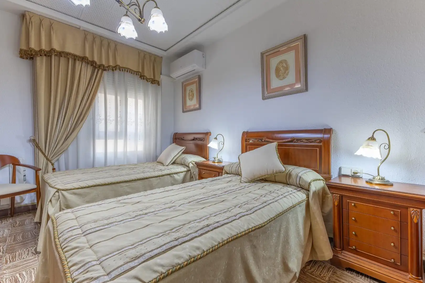 Bedroom of Flat for sale in Sagunto / Sagunt  with Air Conditioner and Heating