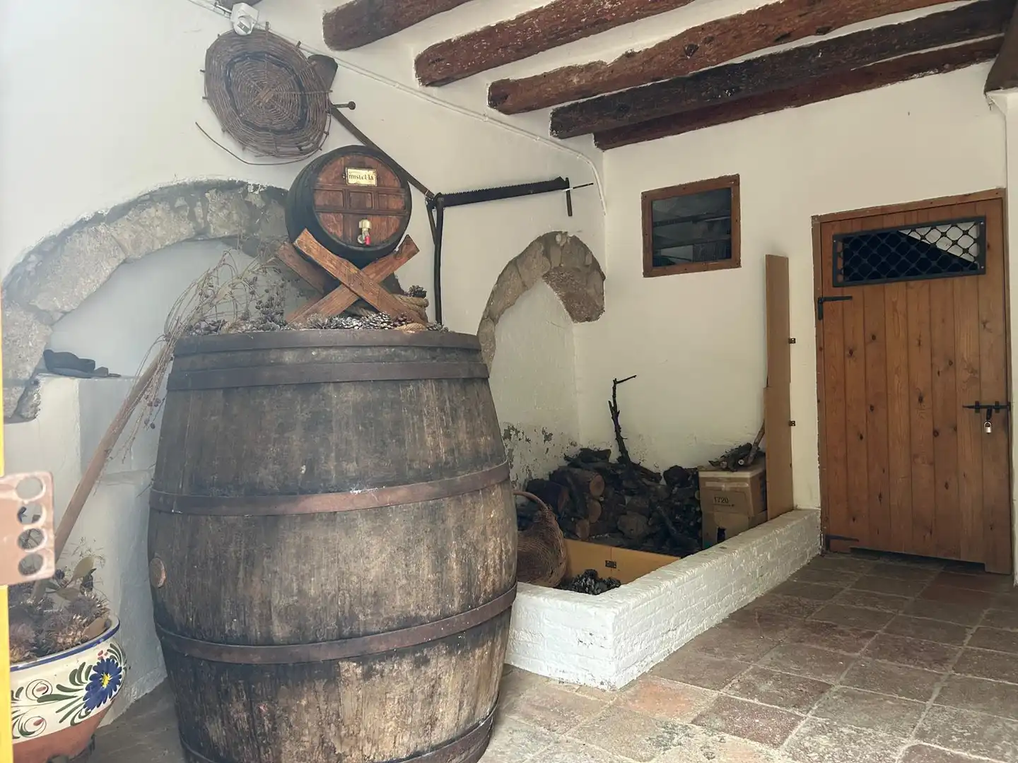 Casa aparellada amb terrassa en venda a Piera