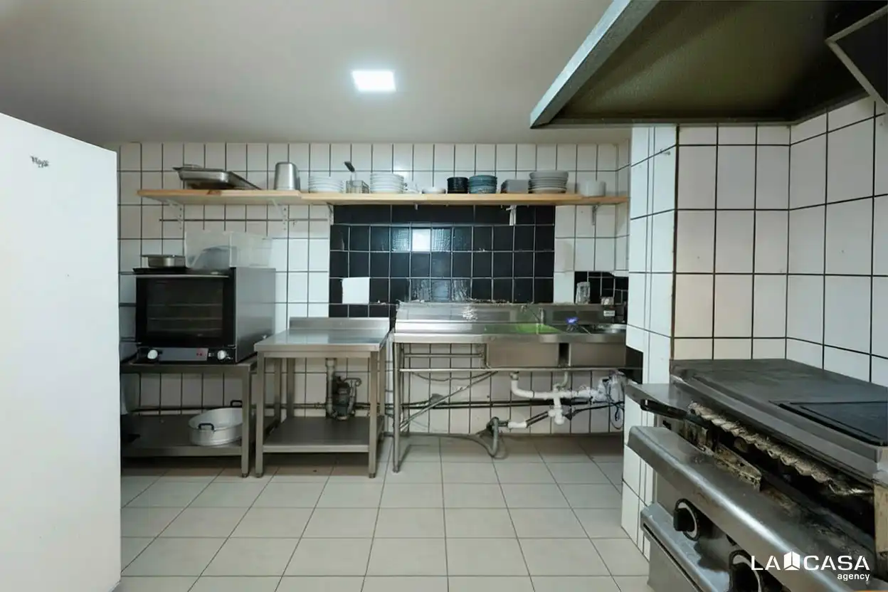 Cocina de Local en traspaso en Barcelona