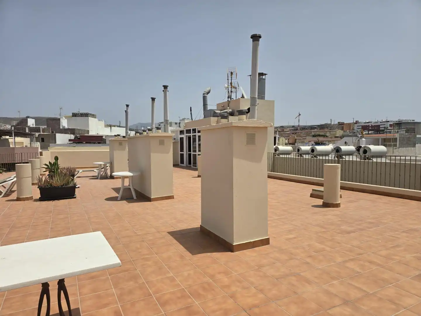 Terrassa de Apartament de lloguer en Mogán amb Aire condicionat, Moblat i Balcó