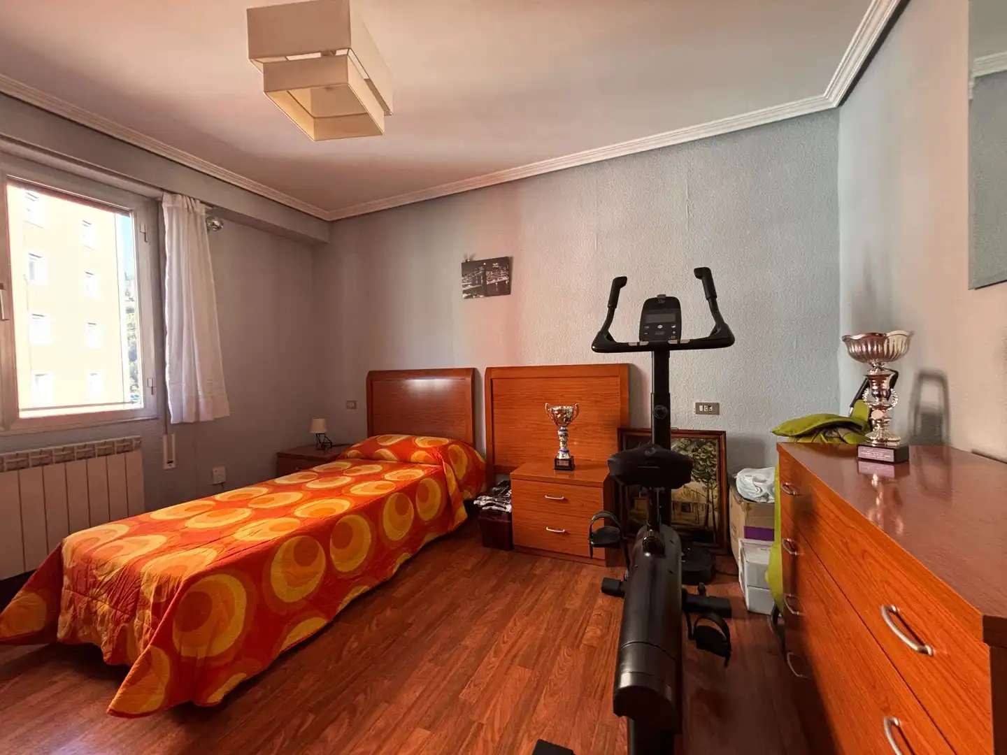 Habitación de Piso en venta en Eibar con Calefacción y Amueblado