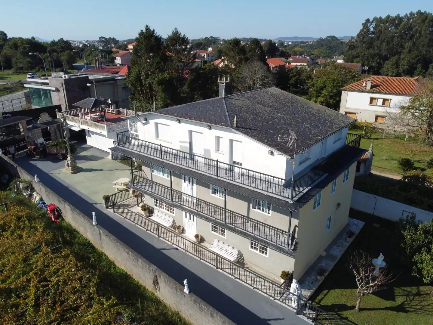 House with terrace for sale in Calle SOBREIRA, imagen 9