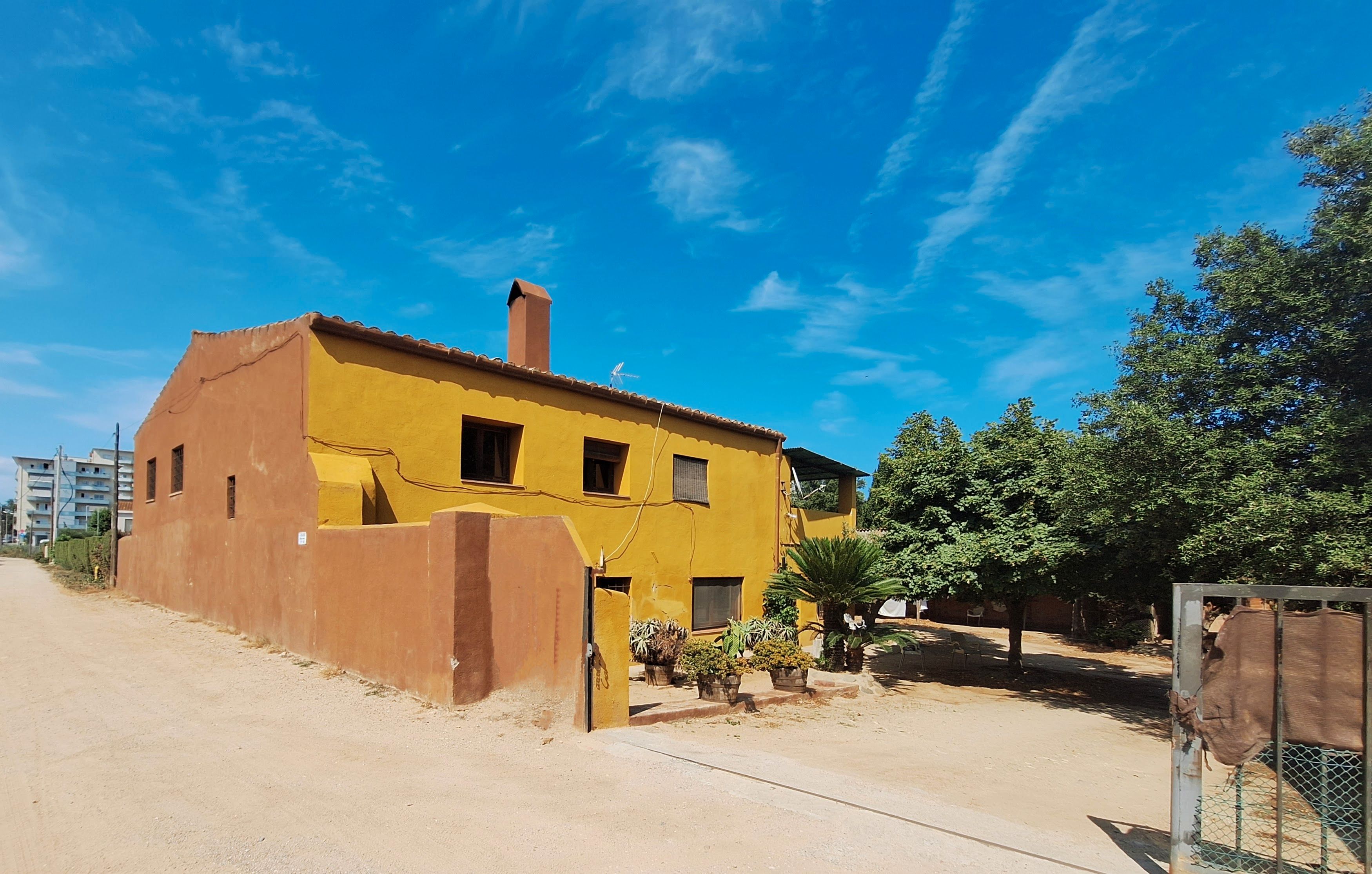 Exterior view of Country house for sale in Mont-ras  with Air Conditioner, Heating and Private garden
