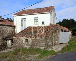 Vista exterior de Casa o xalet en venda en Camariñas amb Terrassa