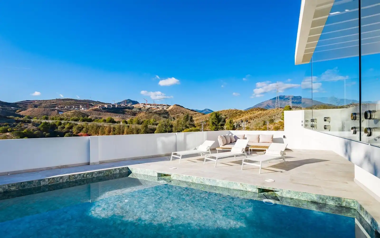 Terraza de Casa o chalet en venta en Benahavís con Aire acondicionado, Trastero y Piscina