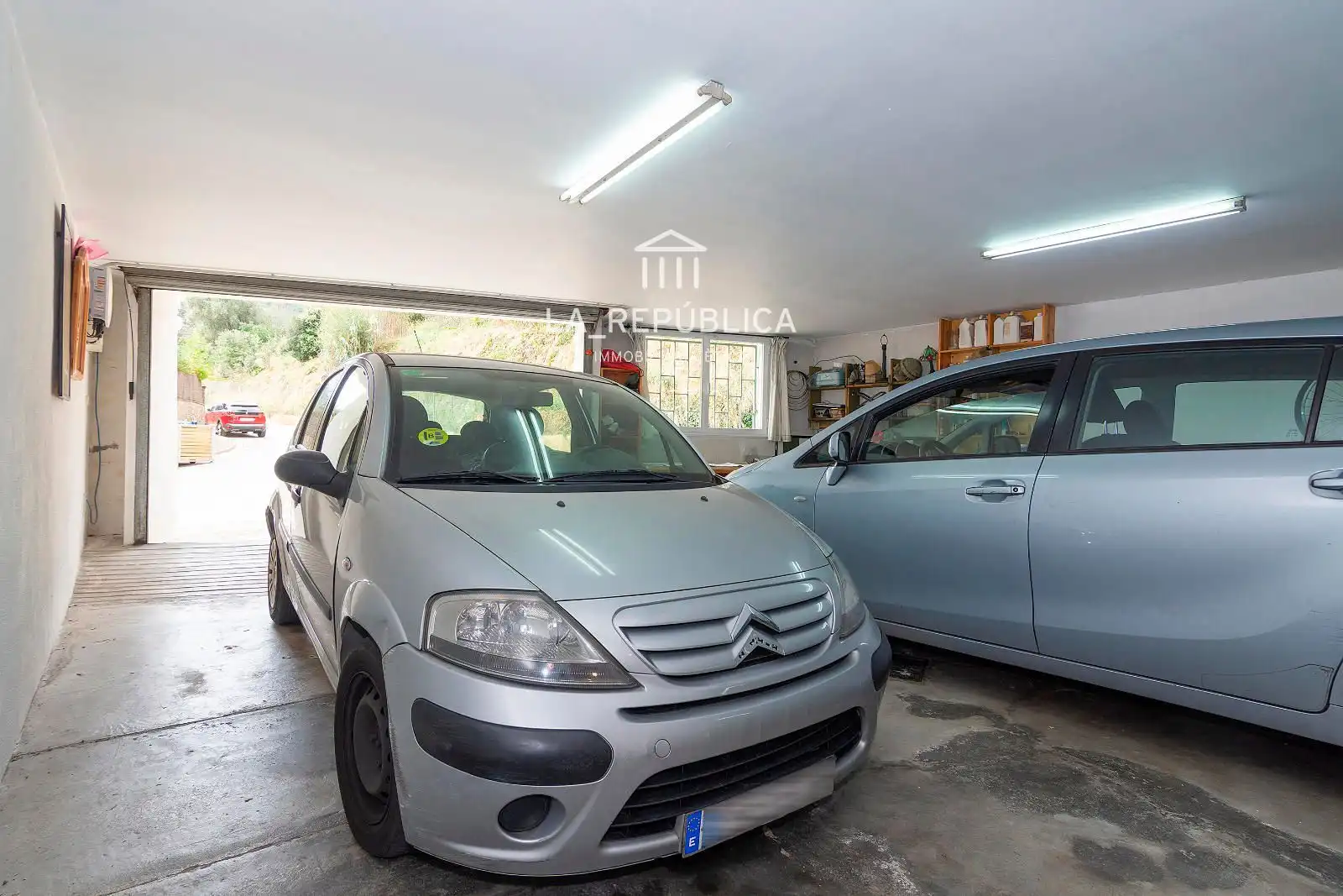 Parking de Casa o chalet en venta en Cabrera de Mar con Aire acondicionado, Calefacción y Jardín privado
