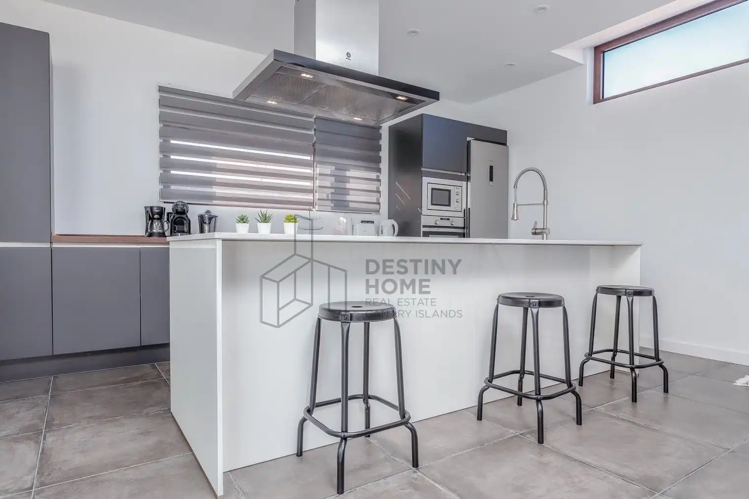 Cocina de Casa o chalet en venta en Antigua con Jardín privado, Terraza y Piscina