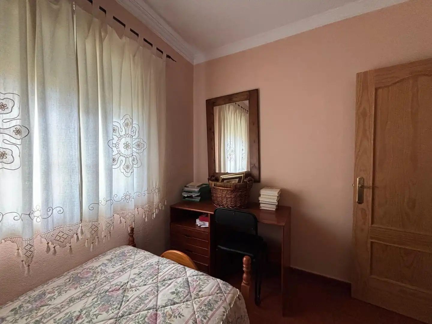 Bedroom of Houses for sale in Cáceres  with Air Conditioner, Heating and Private garden