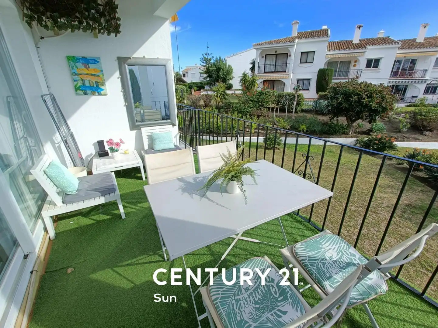 Terraza de Piso de alquiler en Estepona con Terraza, Amueblado y Piscina comunitaria