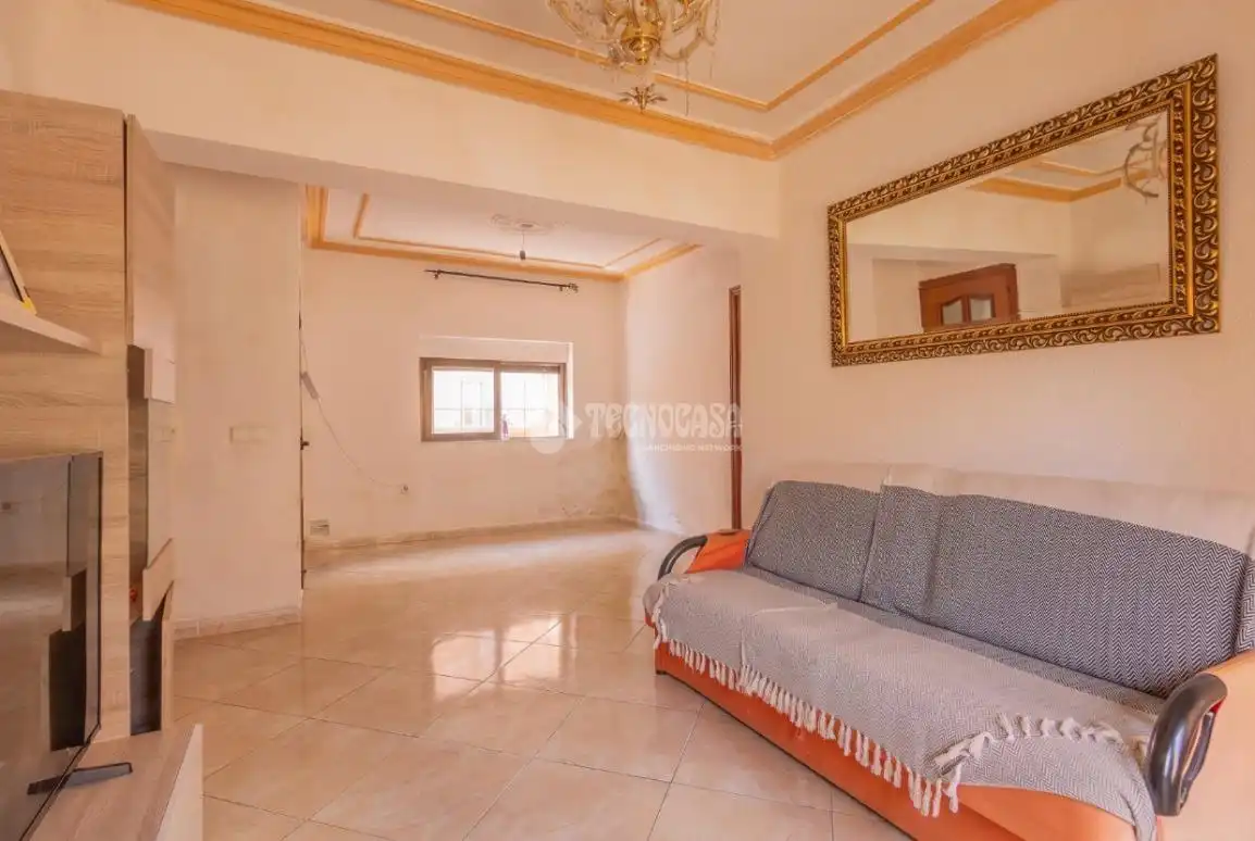 Sala de estar de Piso en venta en Salamanca con Trastero y Balcón