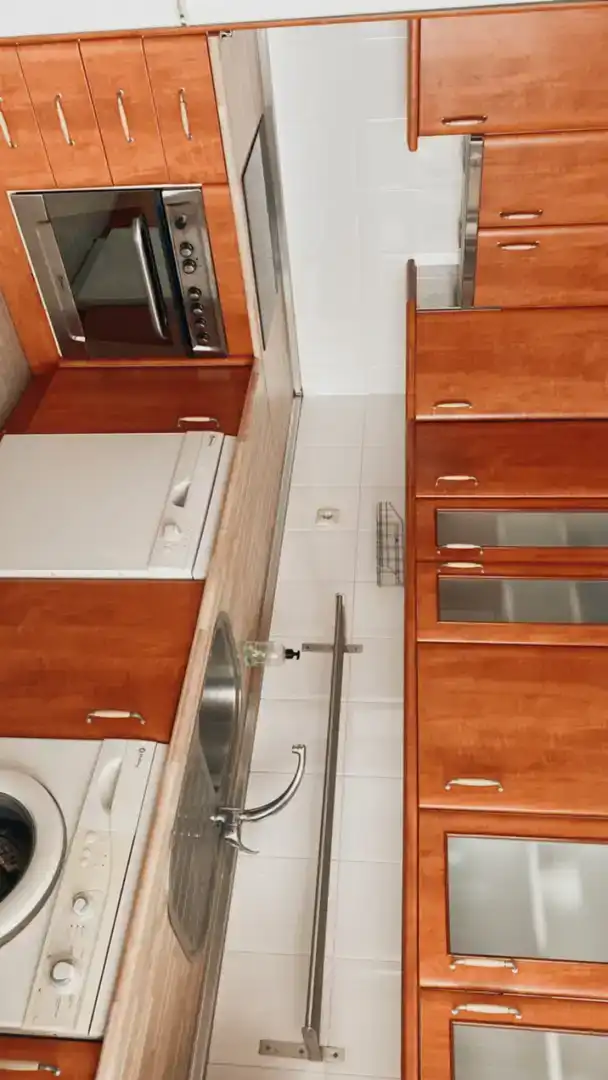 Küche von Wohnung zur Miete in Navalmoral de la Mata mit Klimaanlage, Abstellraum und Möbliert