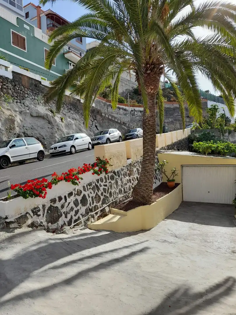 Vista exterior de Dúplex en venta en San Juan de la Rambla con Terraza y Amueblado